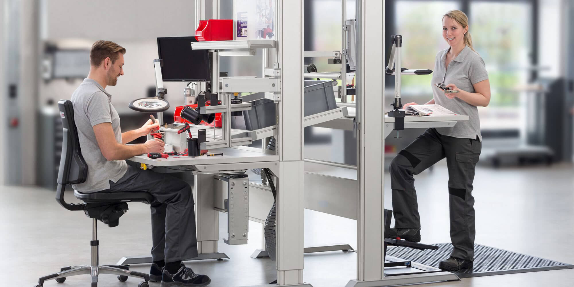 Ergonomie au travail : poste ergonomique mis en place par l'employeur